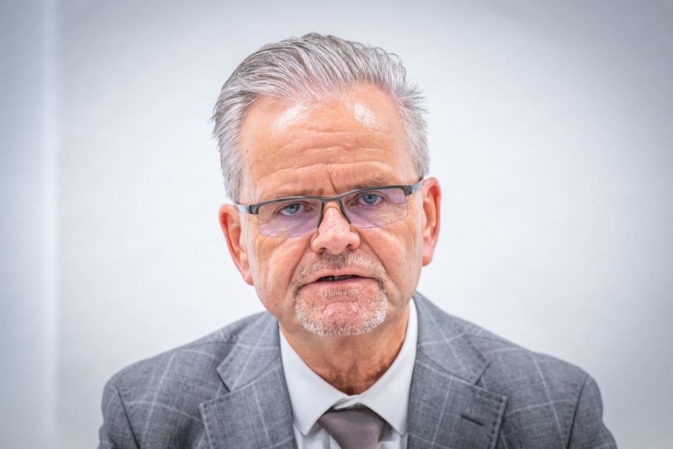 CDU-Fraktions-Chef Tino Fritzsche (63) freut sich, dass bald wieder neues Leben in den Ratskeller ziehen könnte.