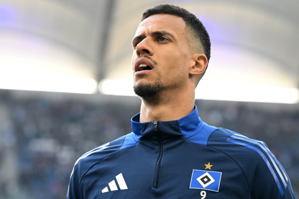 Einst erzielte HSV-Stürmer Robert Glatzel in der Allianz Arena gegen den FC Bayern einen Dreierpack. Am Samstag kehrt er mit den Hanseaten dorthin zurück. (Archivfoto)