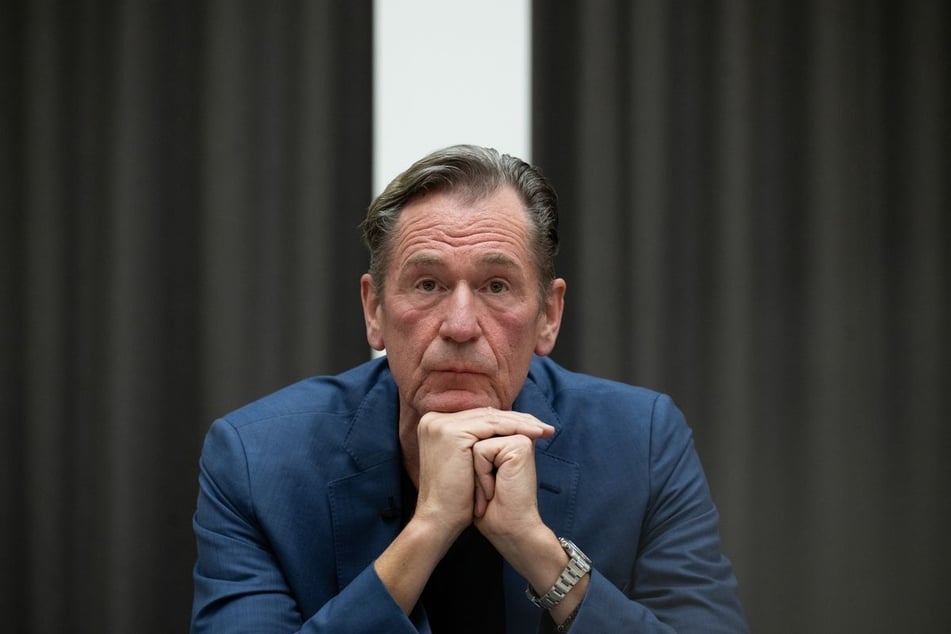 Vorstandsvorsitzender des Axel-Springer-Konzerns, Mathias Döpfner (62), erhielt einen Brief der "Neuen Generation".