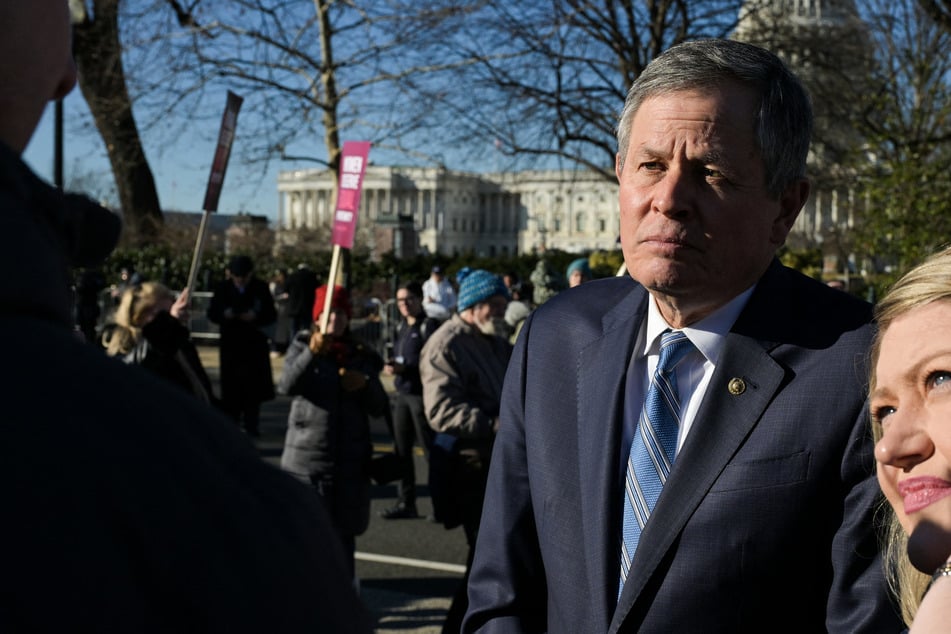 GOP Senator Steve Daines makes surprise announcement about his political future