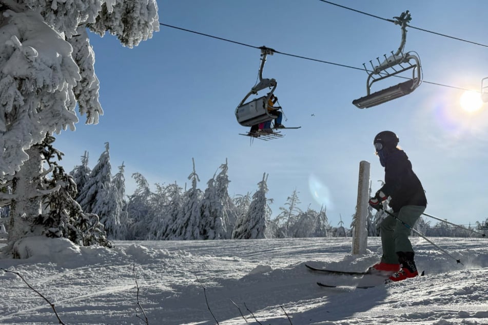 Wintervergnügen im Sauerland dauert an: Warum Skifans jetzt besonders auf ihre Kosten kommen