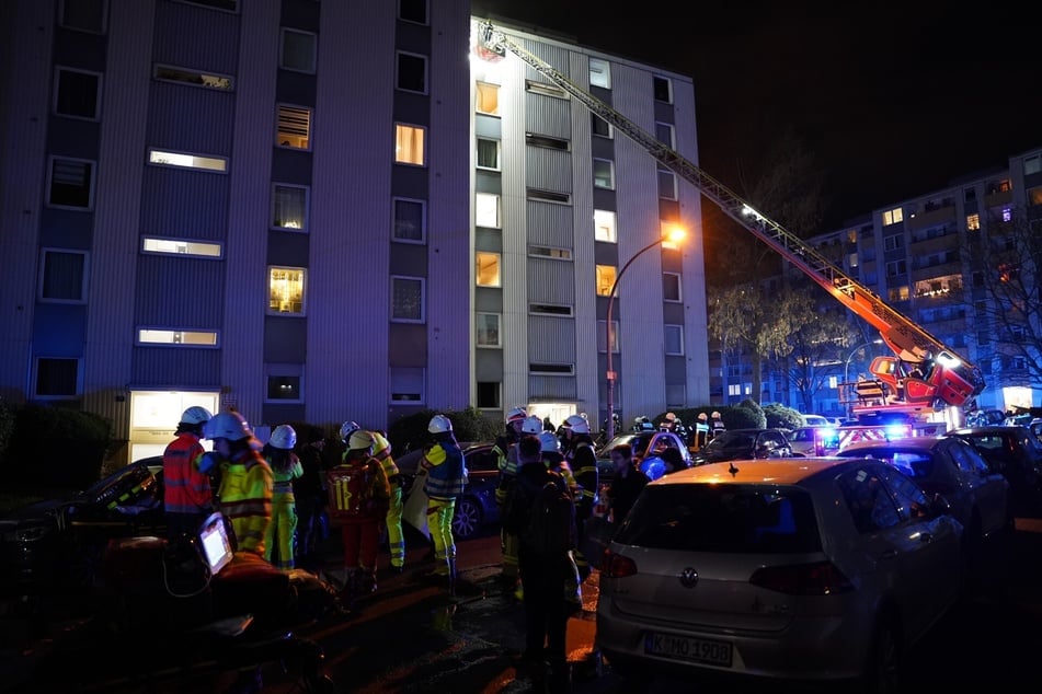 Die Feuerwehr war mit einem Großaufgebot vor Ort.