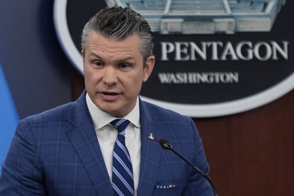 Kriegsminister Pete Hegseth (45) deklariert nach der von Experten ausgerufenen Niederlage gegen den Iran einen "historischen Sieg".