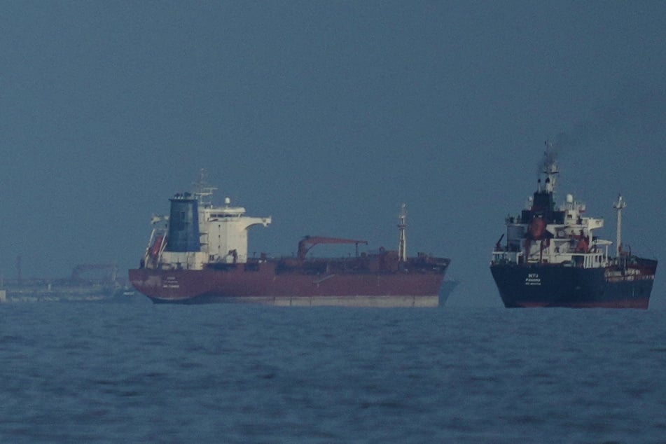 Die USA wollen am Montagnachmittag mit der Blockade der Straße von Hormus beginnen.