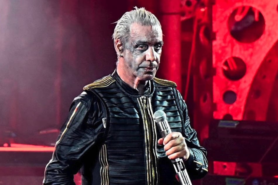 Till Lindemann (61) wird nicht müde, mit seinen Songs zu provozieren.
