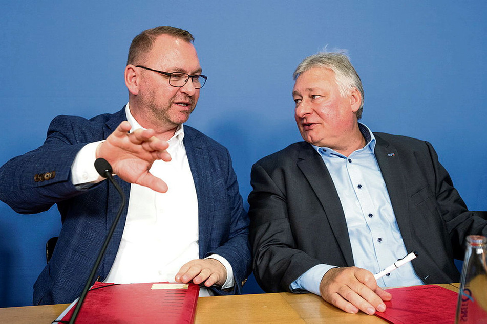 Die Deutschland-Bremser: ver.di-Boss Frank Wernke (55, l.) und der Chef der Eisenbahn- und Verkehrsgewerkschaft (EVG), Martin Burkert (58).