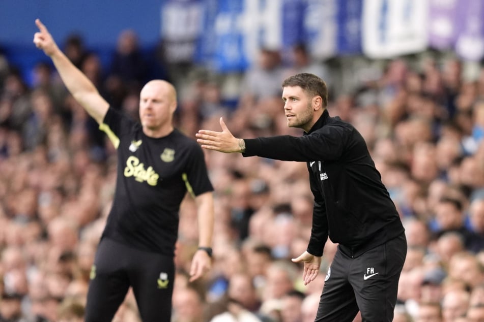 Seit dieser Spielzeit steht Fabian Hürzeler (31) bei Brighton &amp; Hove Albion an der Seitenlinie.