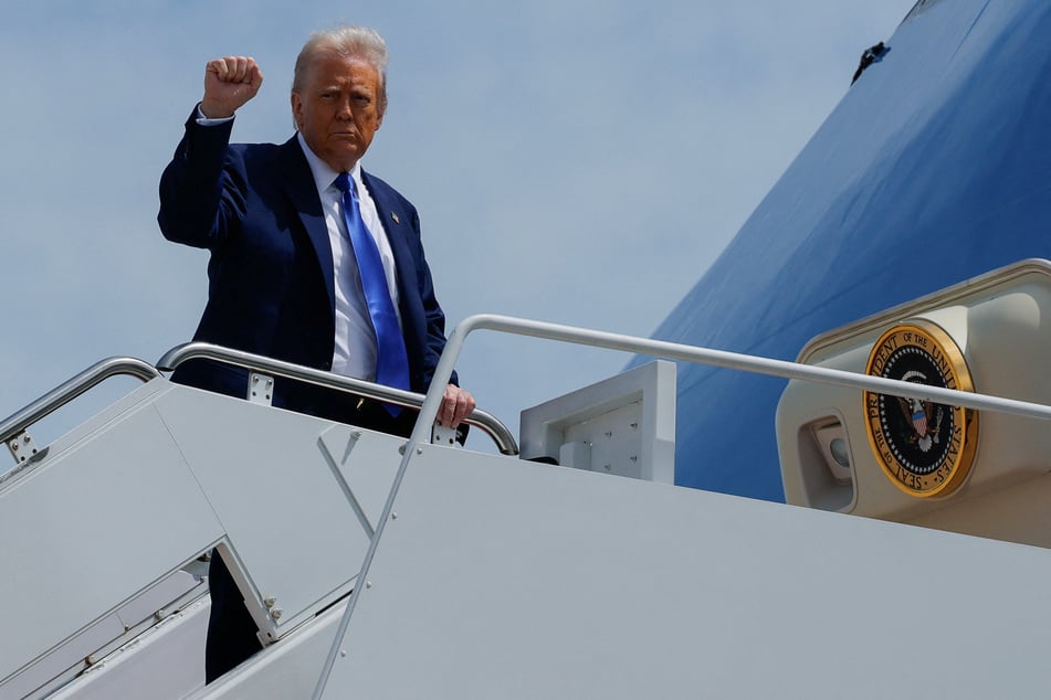Trump says it would be "stupid" to reject Qatari Air Force One gift as outrage grows