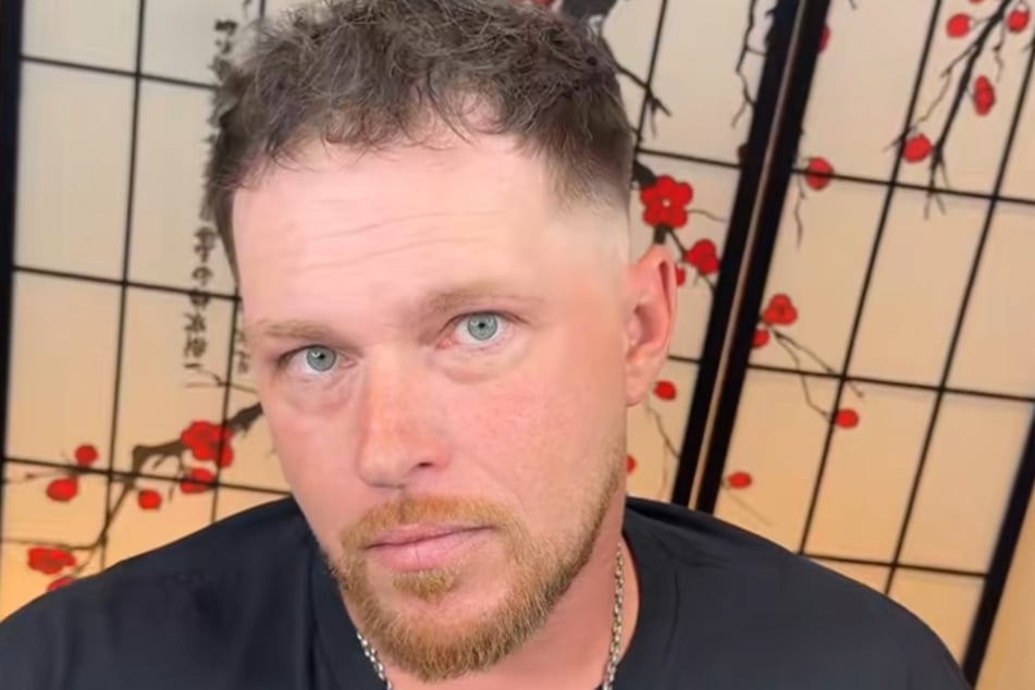 ¿Misión cumplida? El hombre de 42 años se ve mejor, pero, como era de esperar, no parece un joven de 21 años.