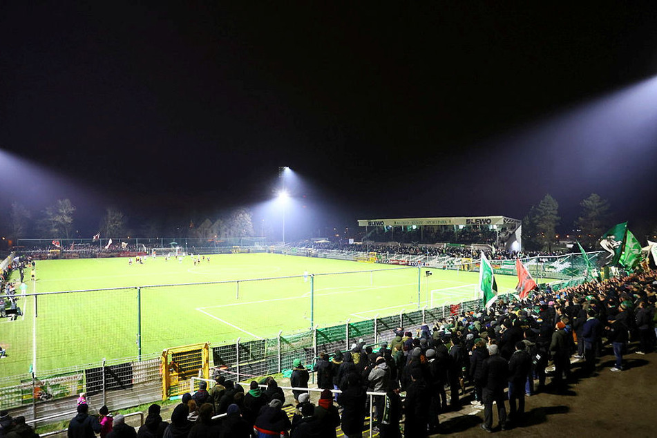 Chemie Leipzig Heute Kracher Gegen Eintracht Frankfurt Doch Diese Chemie Leipzig Heute Kracher Gegen Eintracht Frankfurt Doch Diese