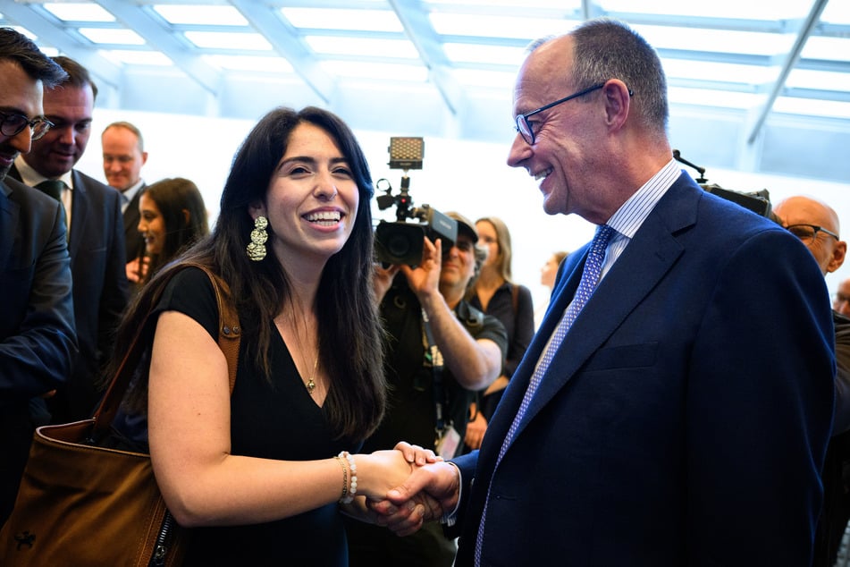 Friedrich Merz (69, CDU) hieß die Politikerin persönlich in der CDU willkommen.