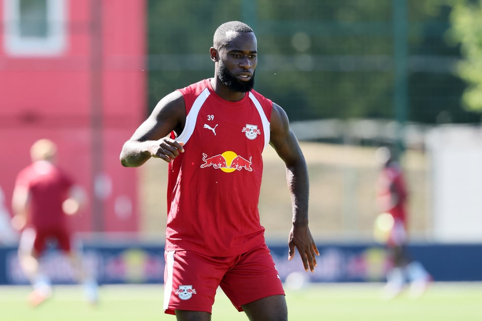 Lutsharel Geertruida (26) passt nicht ins System bei RB Leipzig. Mehrere Top-Clubs sind wohl an ihm dran.