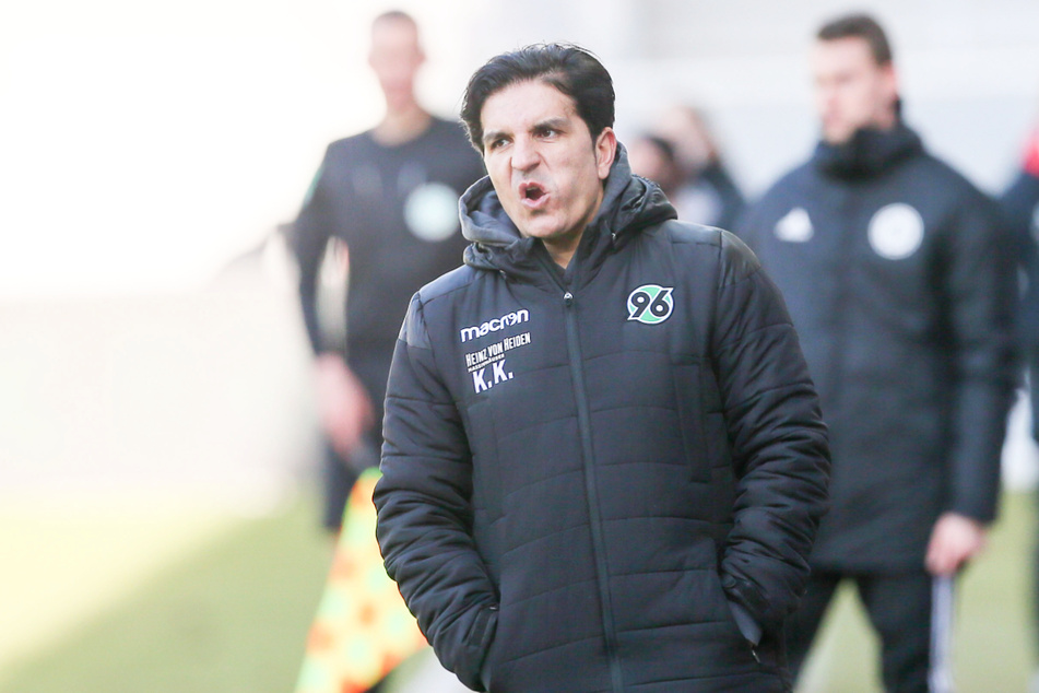 Kenan Kocak (40) hatte beim ambitionierten Zweitligisten eine äußerst durchschnittliche Bilanz: 22 Siege, zehn Remis und 21 Niederlagen stehen nach 53 Spielen zu Buche.