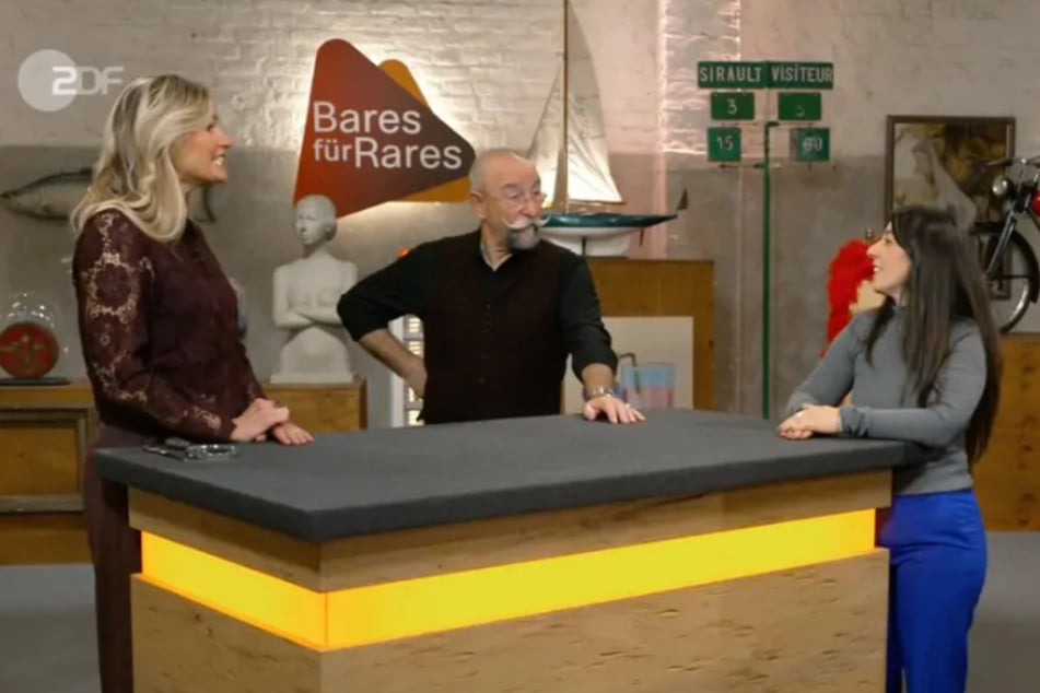 Bares für Rares: "Bares für Rares"-Objekt sorgt für Furore, auch ZDF-Expertin gesteht: "Noch nie gesehen"