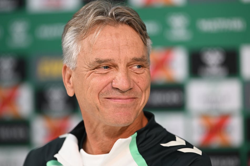 Unter Horst Steffen (56) soll sich jeder Spieler wohlfühlen, dafür erwartet der neue SVW-Coach aber auch Respekt.