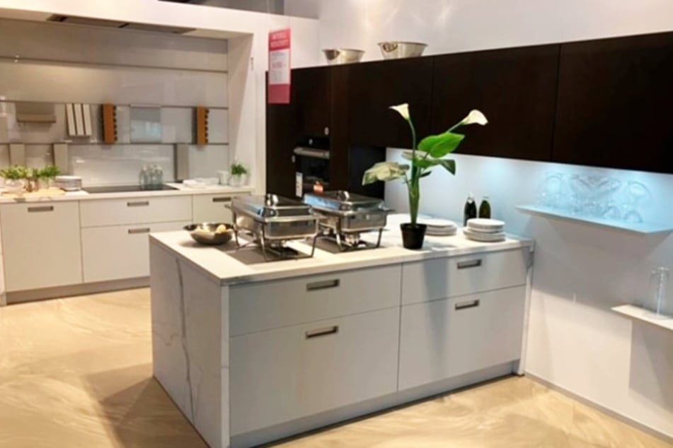 Die Next125 NX510 / NX620 2-zeilige Küche für 12.998 statt 27.563 Euro