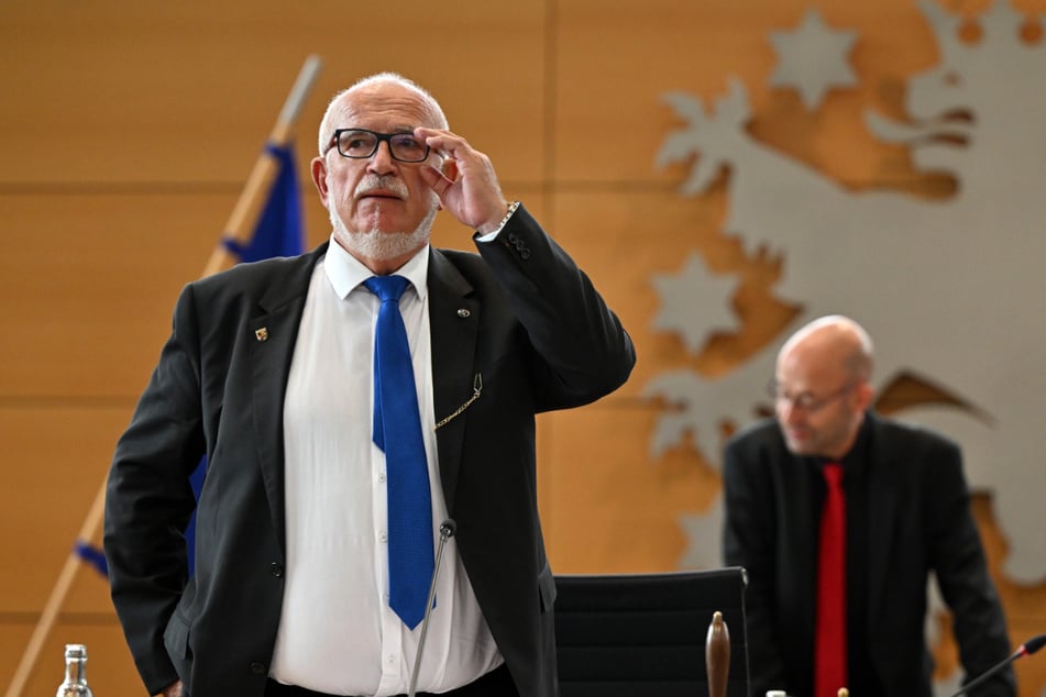 Die AfD stellt im Thüringer Landtag mit Jürgen Treutler (73) den Alterspräsidenten.