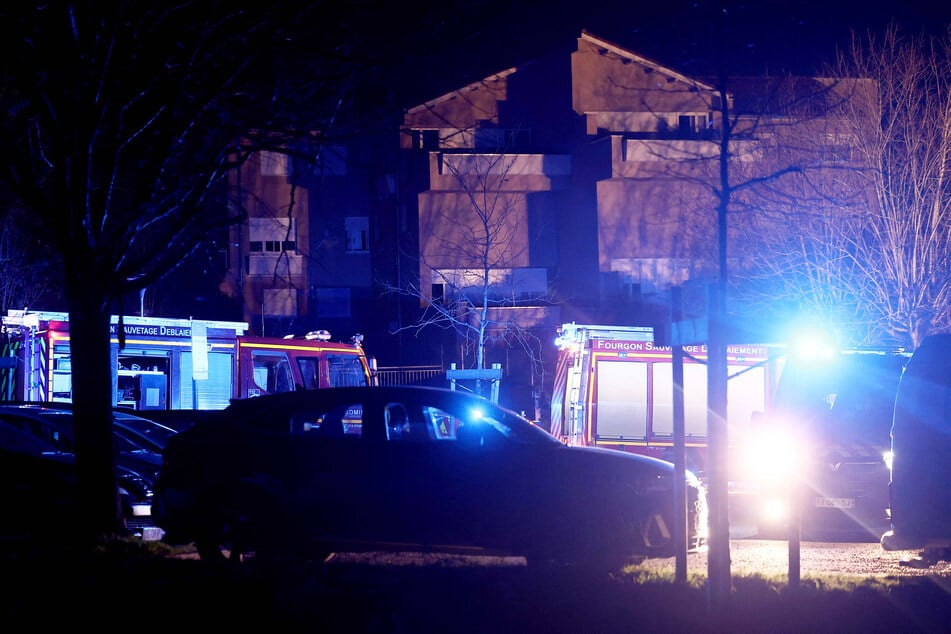 Explosion in Wohngebäude fordert mehrere Opfer- unter ihnen zwei Kinder