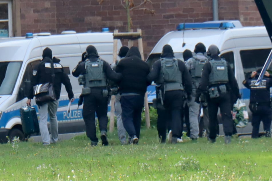Sospecha de terrorismo: la Fiscalía Federal acusa al grupo neonazi “Separatistas de Sajonia”.
