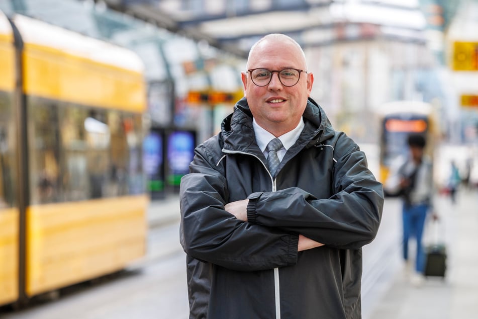 Tramfluencer Maik Zeuge (47) bekam zum Geburtstag ein Ständchen.