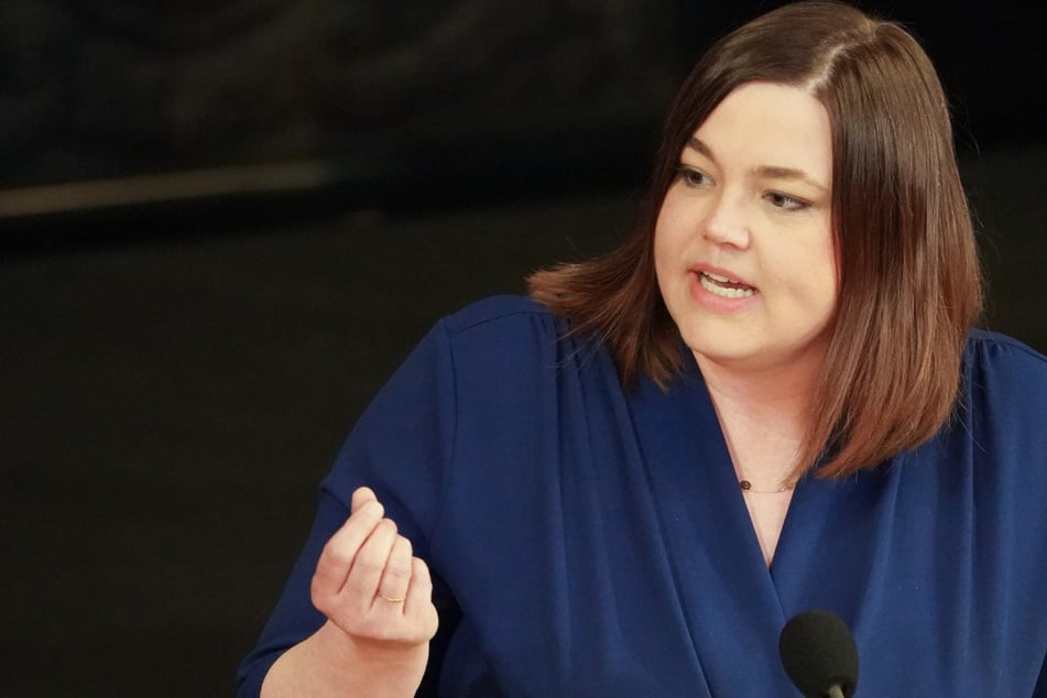 Katharina Fegebank (44, Die Grünen) will Unternehmen in der Corona-Krise mehr in die Pflicht nehmen.
