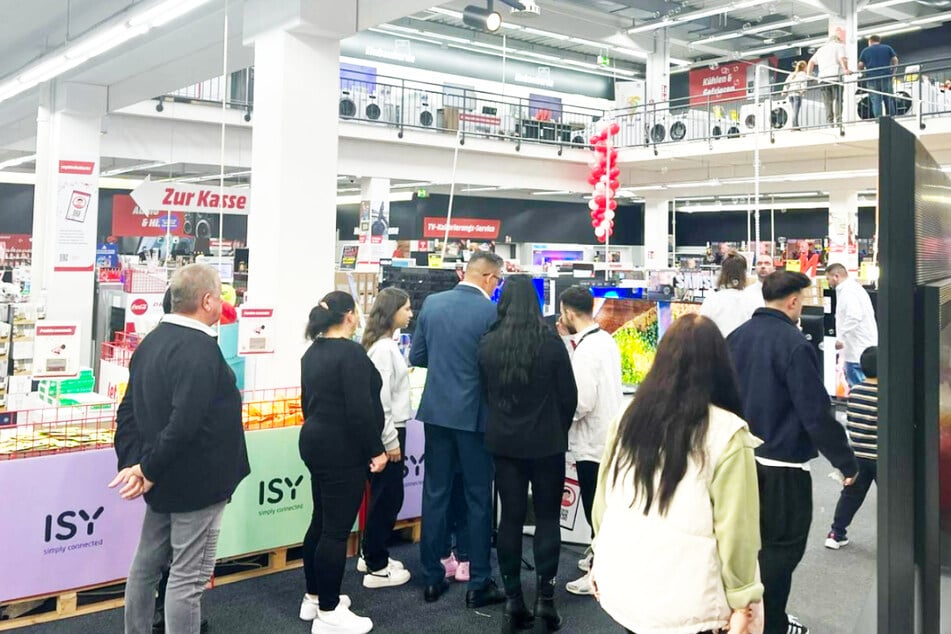 Darum wollen alle am Sonntag (19.4.) zu MediaMarkt