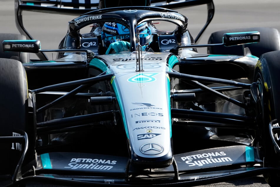 Formel-1-Krimi! Russell zittert sich in Baku zum Sieg, Wunderkind Antonelli Fünfter