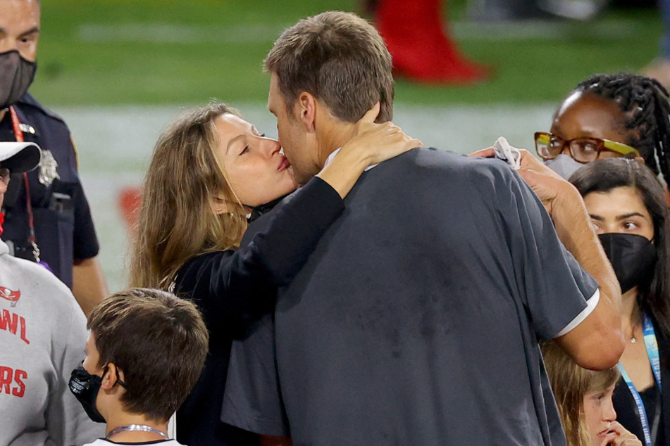 Gisele Bündchen (l.) and Tom Brady are divorcing after 13 years of marriage.