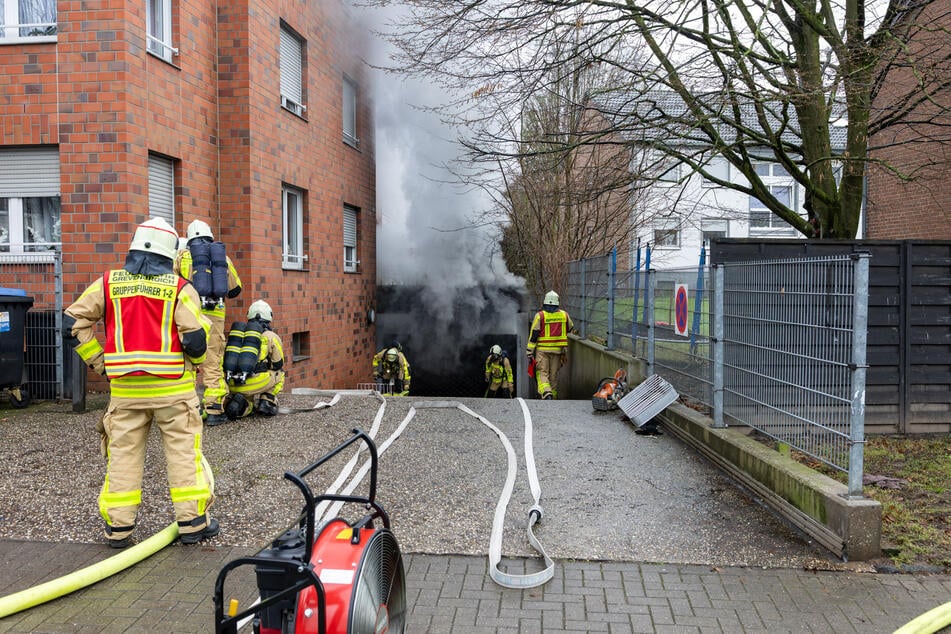 Anwohner wurden aufgrund des starken Qualms über die Warn-App NINA informiert.