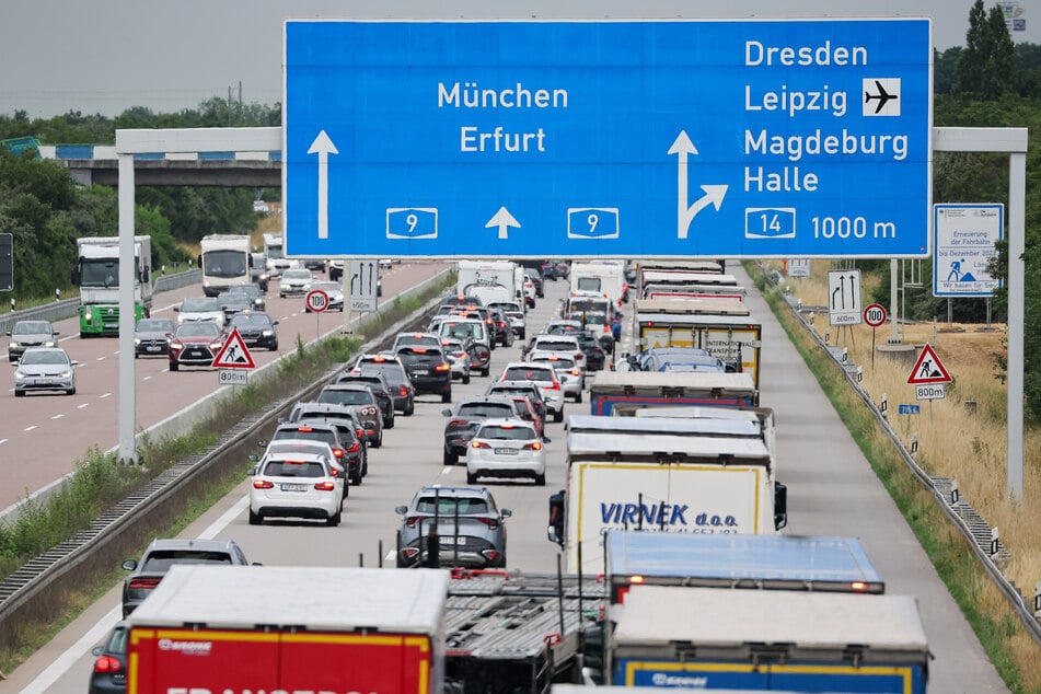 Verkehrschaos durch EM und Ferienbeginn? ADAC rechnet mit vollen Straßen in Sachsen!