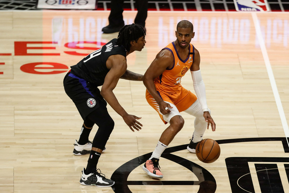 Suns guard Chris Paul led all scorers with 41 points in game 6 as Phoenix moves on to the NBA Finals.