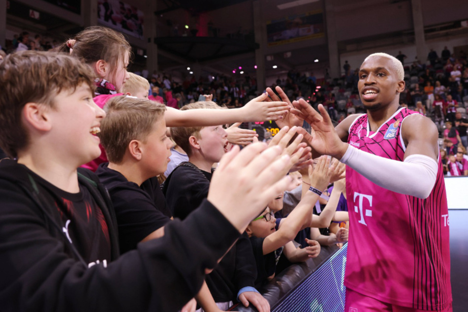 Telekom Baskets Bonn noch einen Sieg vom CL-Finale entfernt! Gelingt der Coup gegen Málaga?