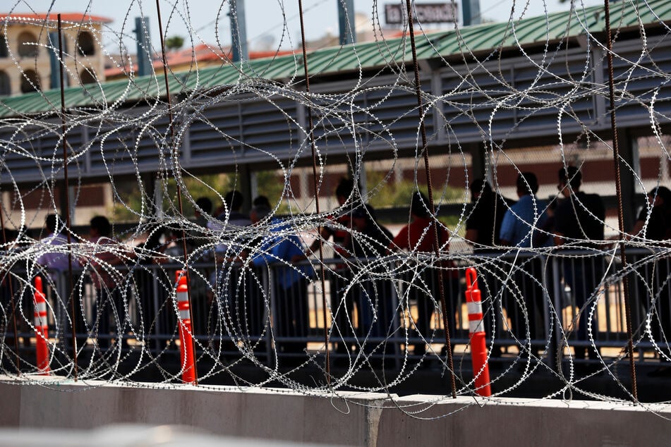 Adrian Andreas F. wollte laut ICE am Grenzübergang Colombia Solidarity Bridge in Laredo in die USA einreisen. (Archivfoto)