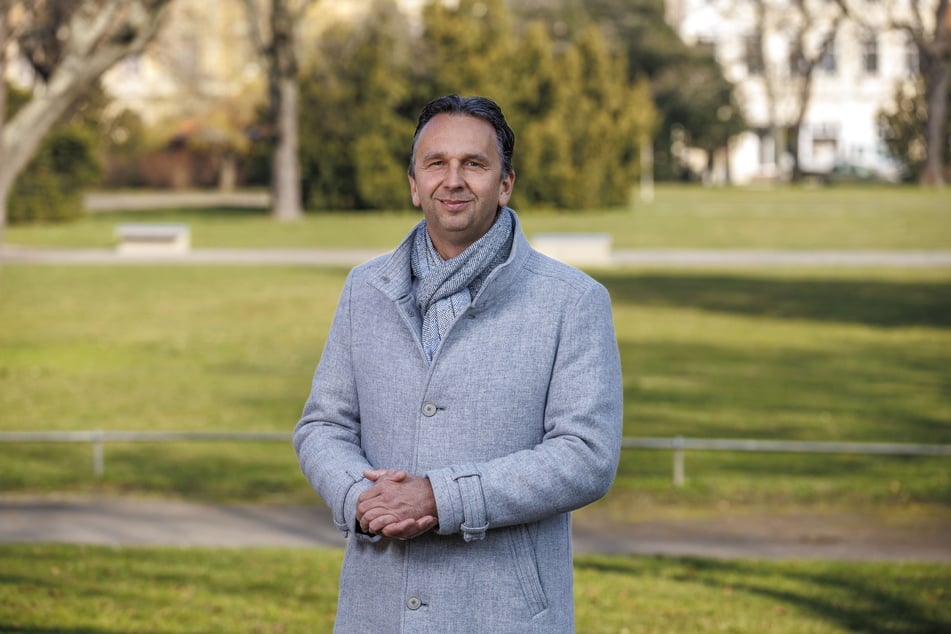 Riesas OB Marco Müller (49, CDU) bedauert die Streichungen.