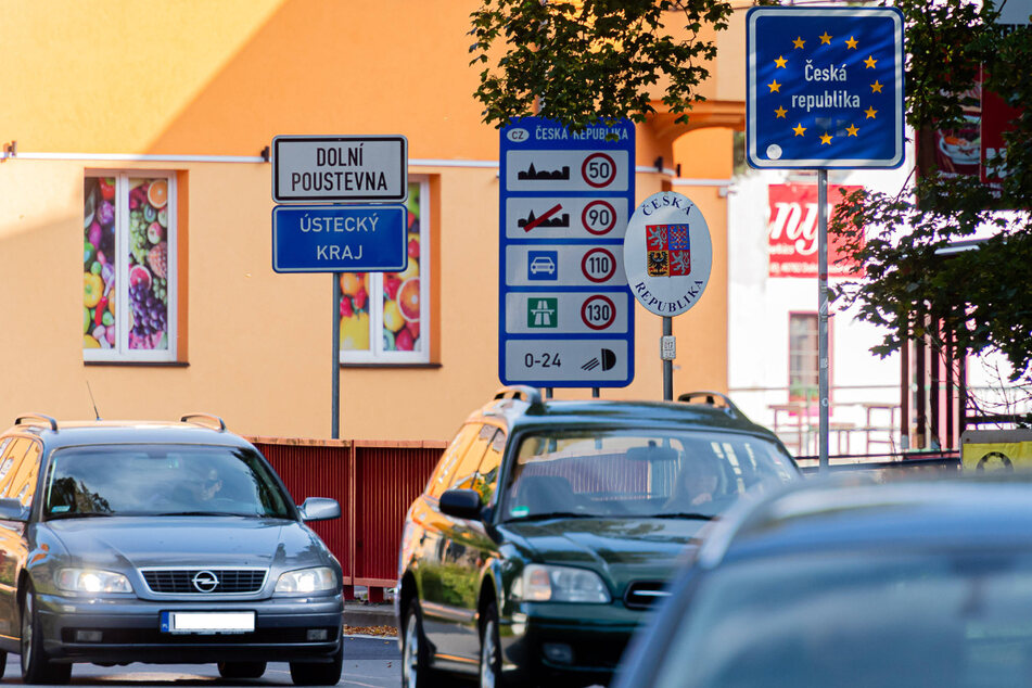 Corona-Notstand in Tschechien, aber Sachsen erleichtert den Grenzverkehr