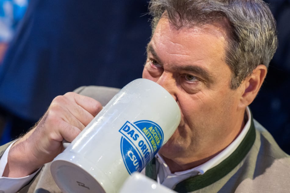 Alkohol gibt es bei Ministerpräsident Markus Söder (56, CSU) laut eigenen Angaben fast nur bei Veranstaltungen.