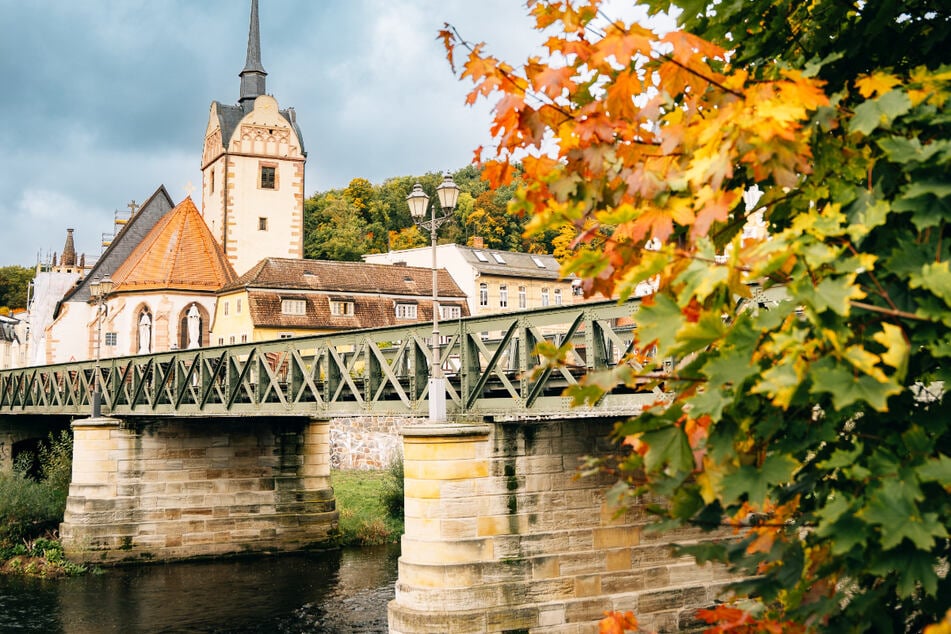 Wer in Gera ist, sollte nicht nur die Untermhäuser Brücke bestaunen, sondern auch dem Herbstfest einen Besuch abstatten.