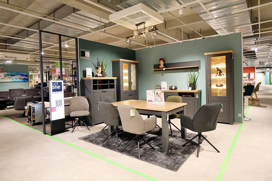 Dieses Möbelhaus lockt am Freitag (23.1.) mit tollen Angeboten