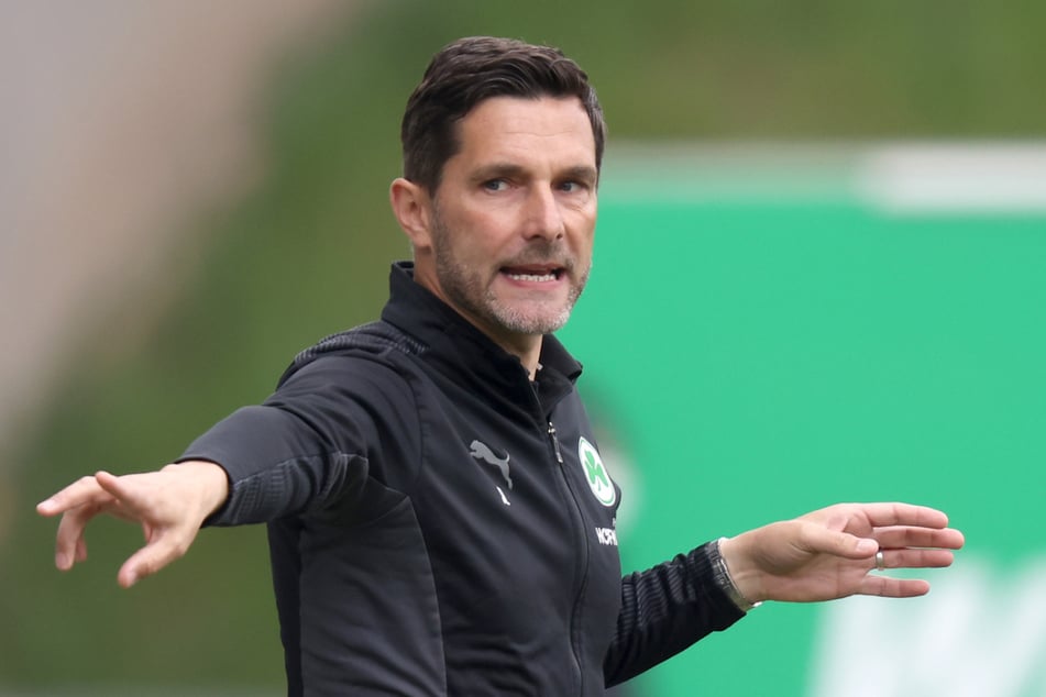 Fürths Trainer Stefan Leitl (44) soll sich für einen Wechsel zu Hannover 96 entschieden haben.