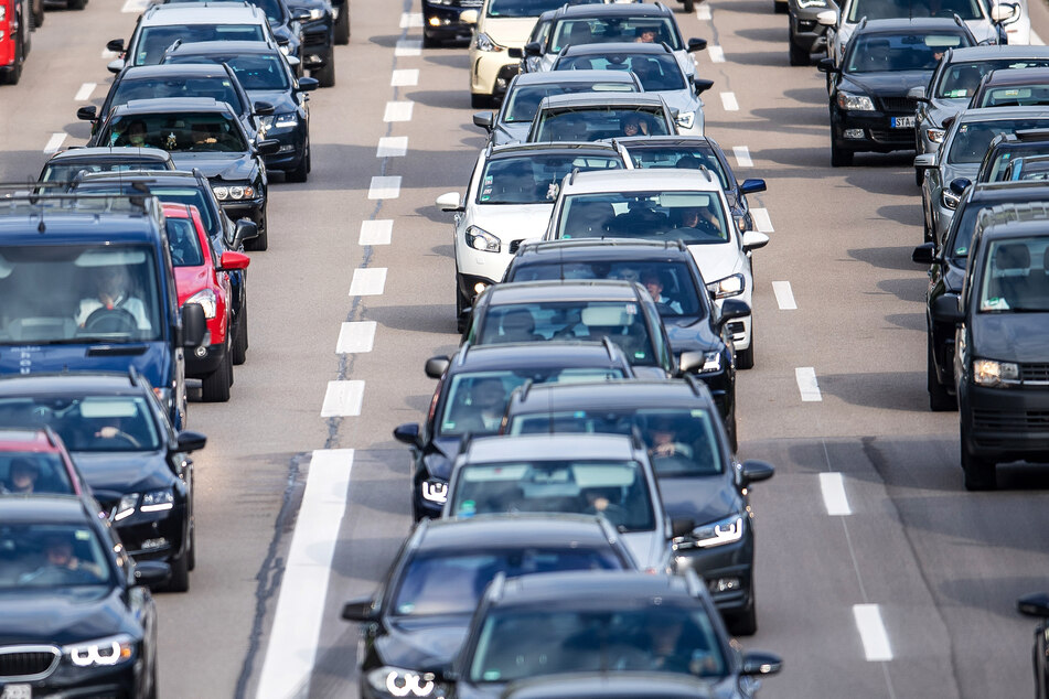 Durch die "sprechenden" Ampeln soll der Verkehrsfluss in NRW optimiert werden (Symbolbild).