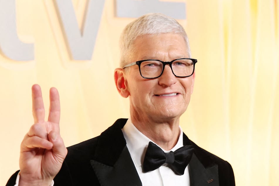 Apple has confirmed that CEO Tim Cook will step down in September.