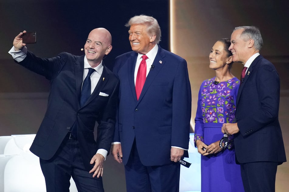 President Donald Trump (c.) said he had a good relationship with both Mexico's Claudia Sheinbaum (2nd from r.) and Canadian PM Mark Carney (r.) despite tensions over trade.