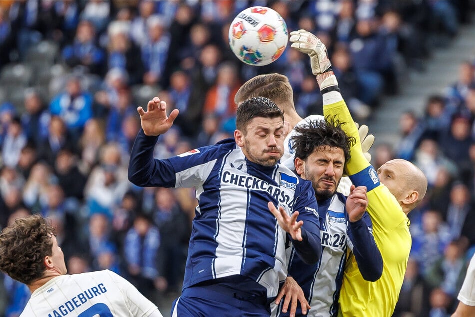 Das Rauskommen aus dem Fünfmeterraum sei für Torhüter immer schwieriger, meint Reimann.