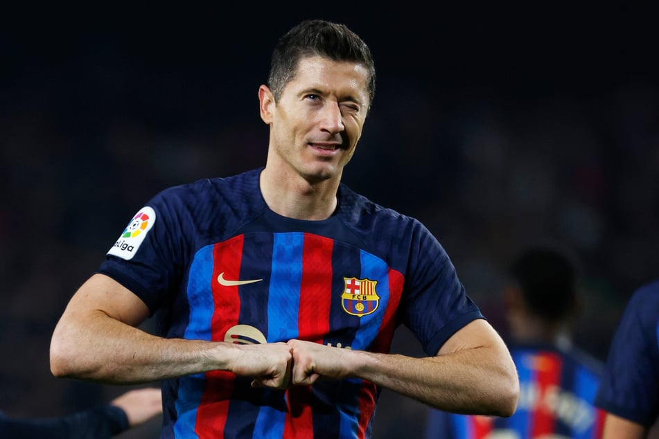 Jetzt im Barcelona-Trikot unterwegs: Robert Lewandowski (34).