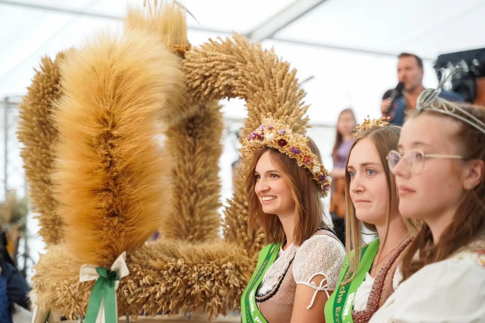 Musik, Tanz und Mitmachaktionen begleiten das Fest.
