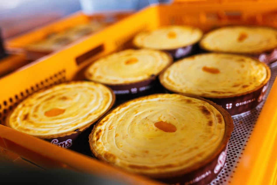 Der Lkw transportierte gefrorene Backwaren, darunter auch Käsekuchen. (Symbolbild)