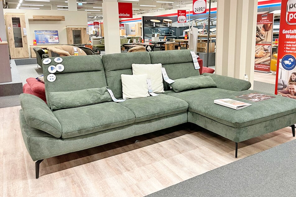 ROLLER schließt und haut fast alle Möbel 70 Prozent günstiger raus