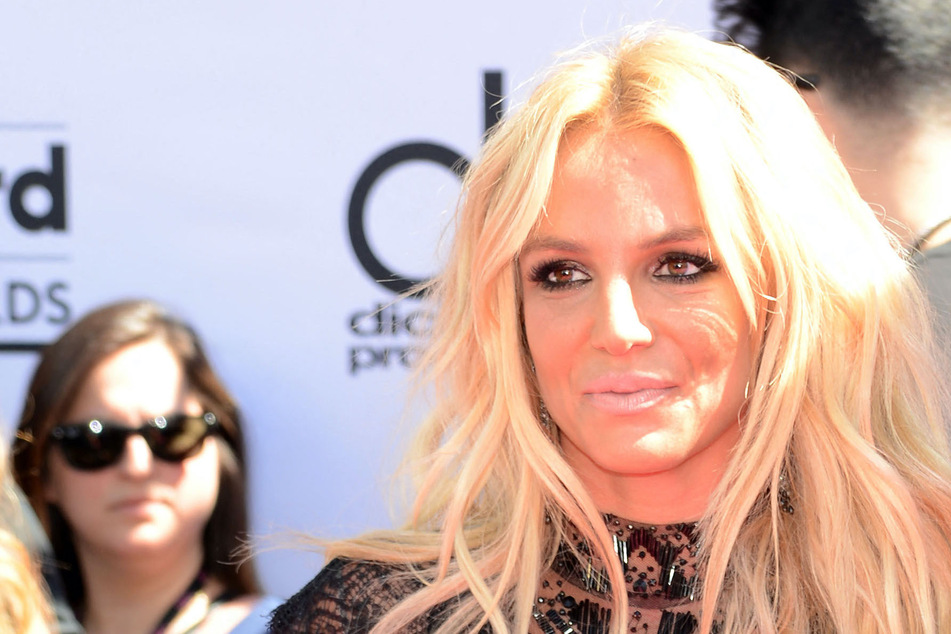 Britney Spears celebrates memoir's success: "It means the world to me"