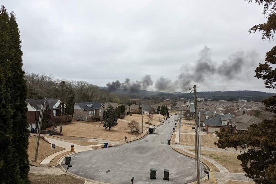 Ein Anwohner konnte die Rauchwolke von seinem Haus aus fotografieren.