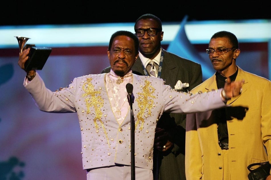 Ike Turner Jr. (†67, im gelben Anzug) starb an Leberversagen. (Archivbild)